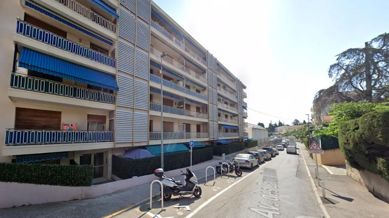 Comfortable Apartment With Parking - Antibes Riviera