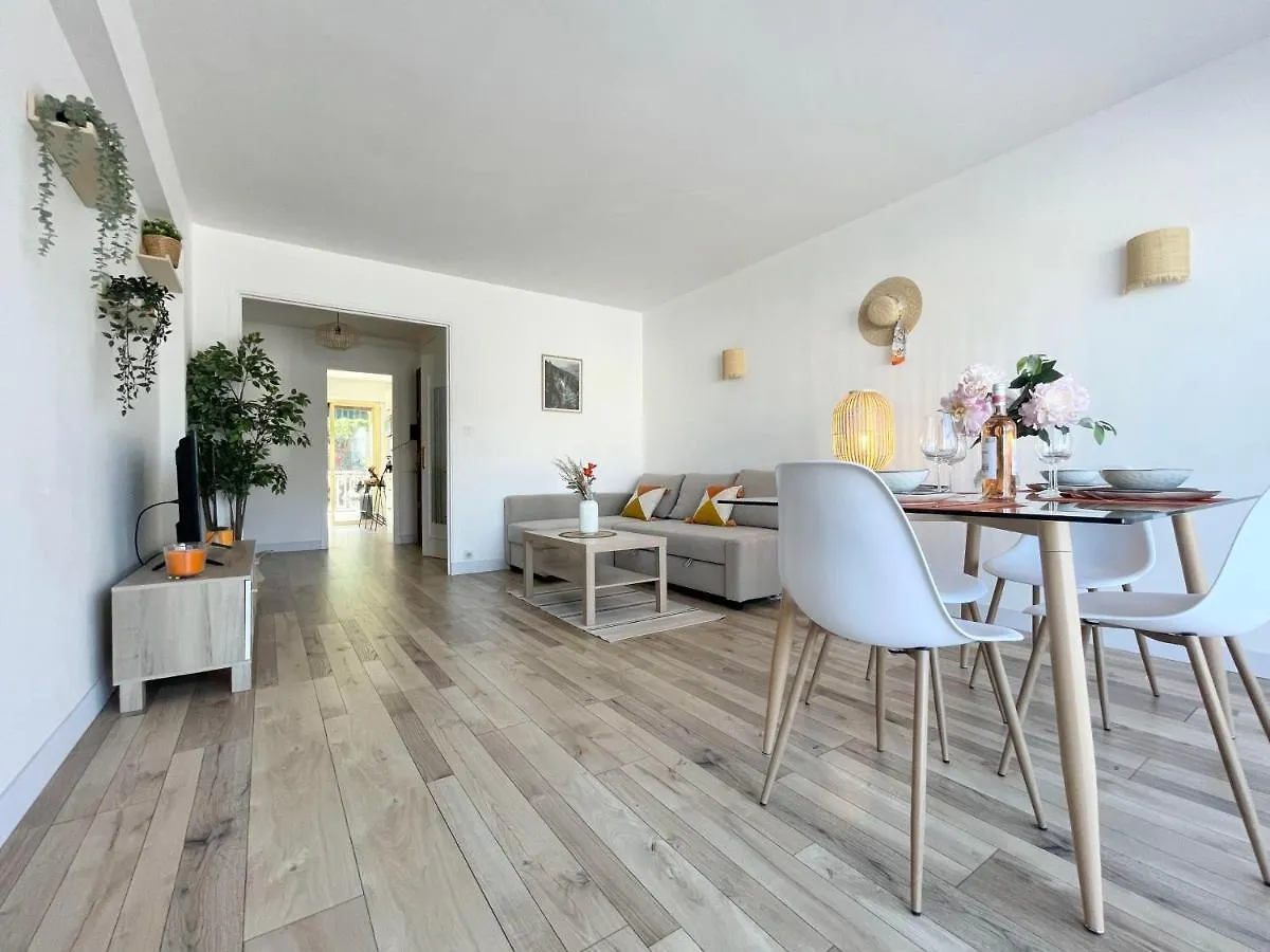 Comfortable Apartment With Parking - Antibes Riviera